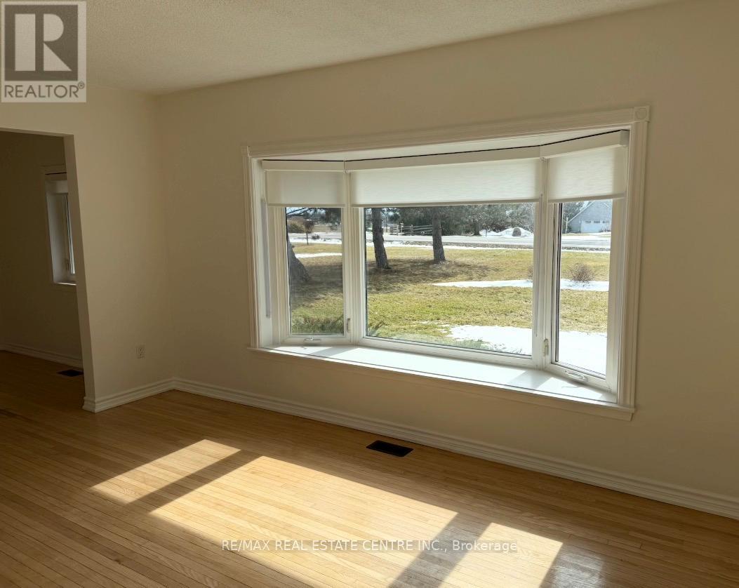 14599 Chinguacousy Road E, Caledon, Ontario  L7C 3H6 - Photo 7 - W13046216