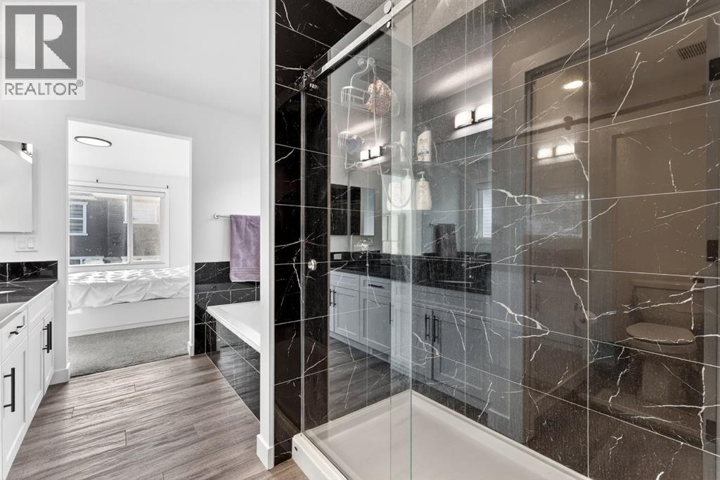 208 Dawson Circle, Chestermere, Alberta  T1X 2R2 - Photo 31 - A2304859