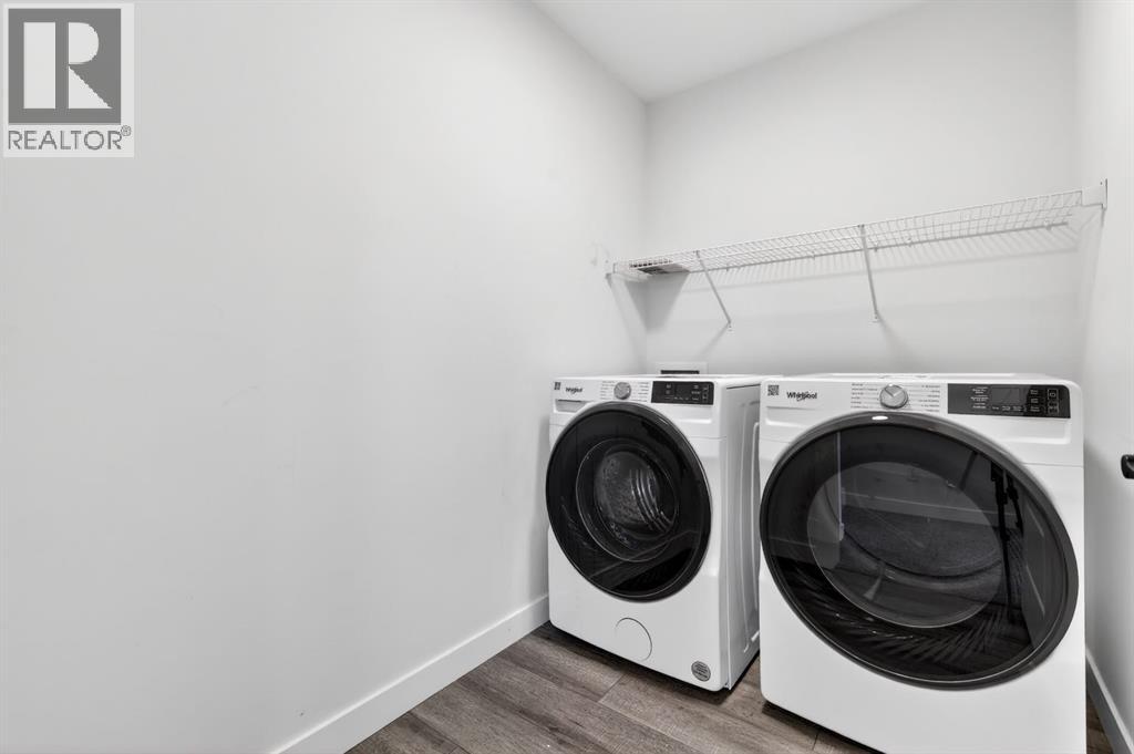 208 Dawson Circle, Chestermere, Alberta  T1X 2R2 - Photo 38 - A2304859