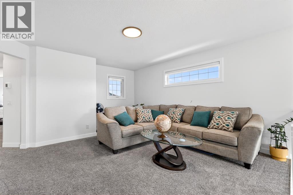 208 Dawson Circle, Chestermere, Alberta  T1X 2R2 - Photo 25 - A2304859