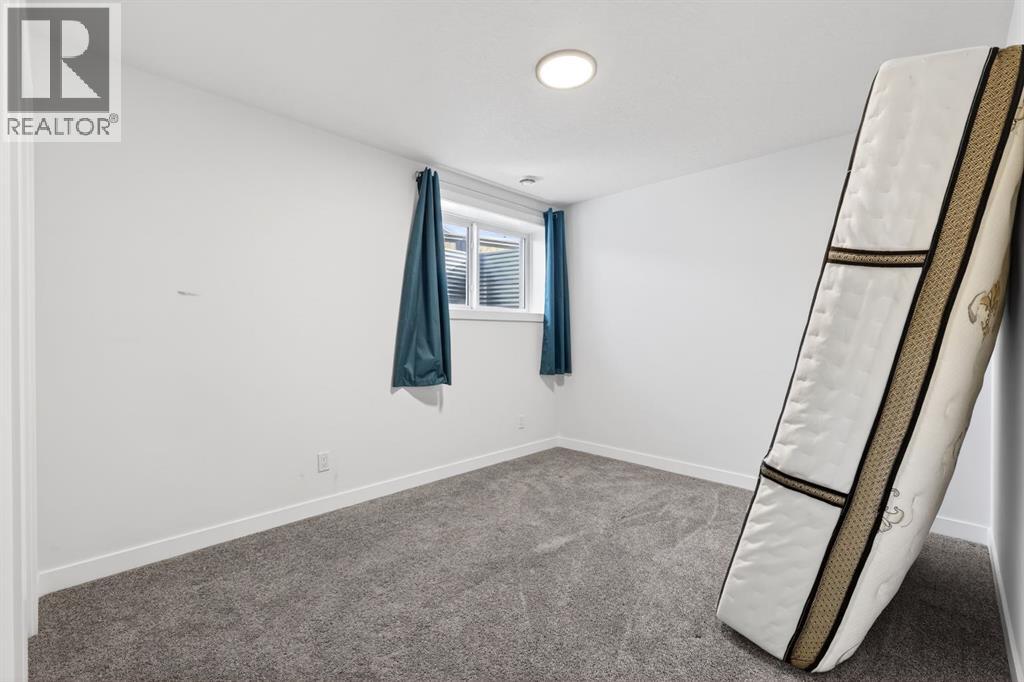 208 Dawson Circle, Chestermere, Alberta  T1X 2R2 - Photo 44 - A2304859