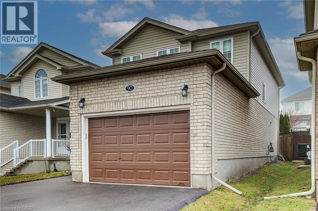 90 Udvari Crescent, Kitchener, Ontario  N2N 0A2 - Photo 3 - 40813035