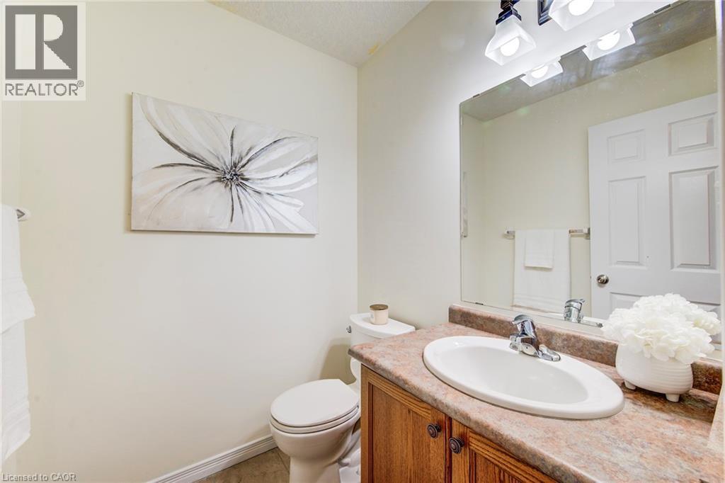 90 Udvari Crescent, Kitchener, Ontario  N2N 0A2 - Photo 8 - 40813035