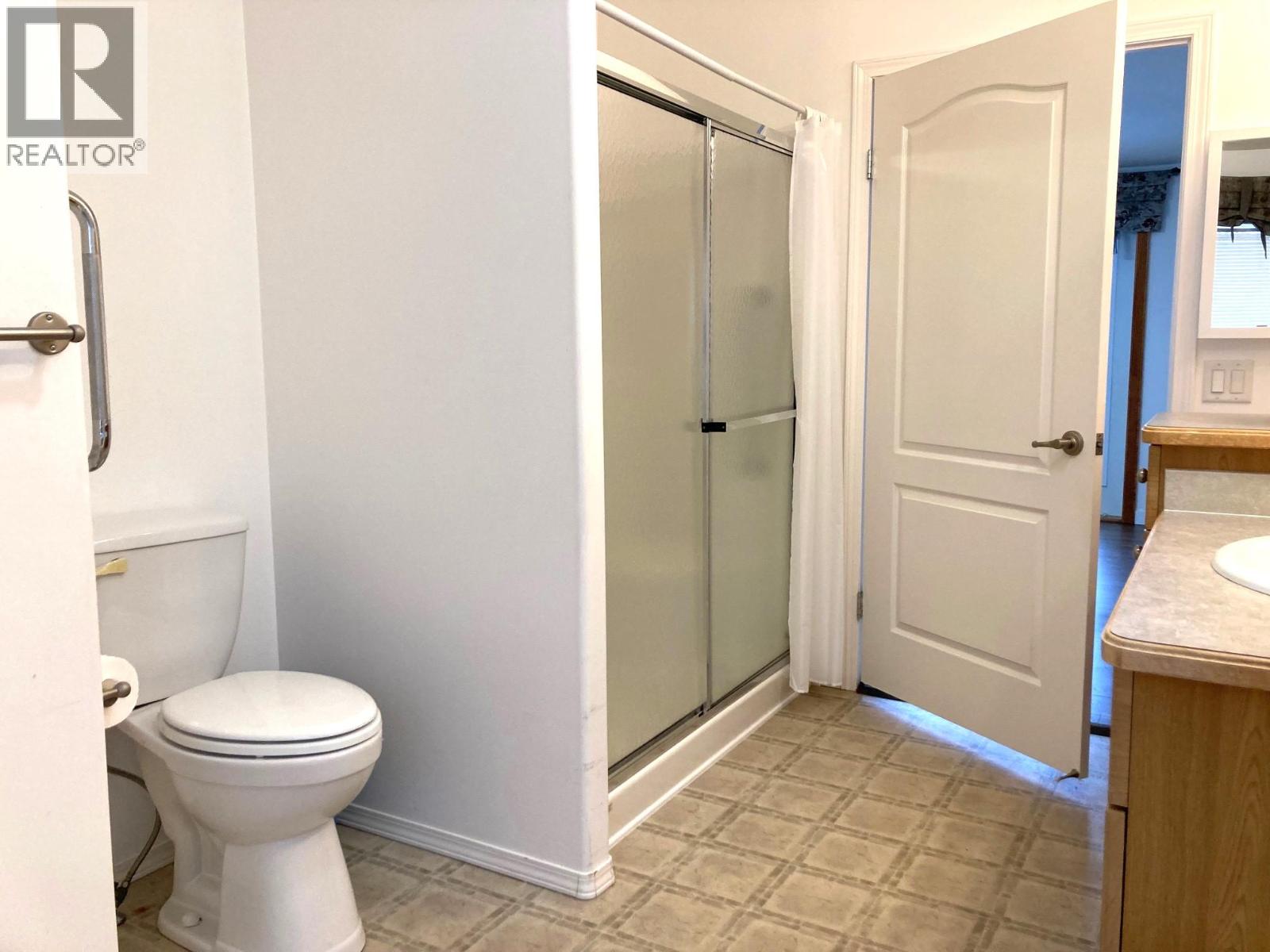 1510 Trans Canada Highway Unit# 63, Sorrento, British Columbia  V0E 2W2 - Photo 22 - 10367234