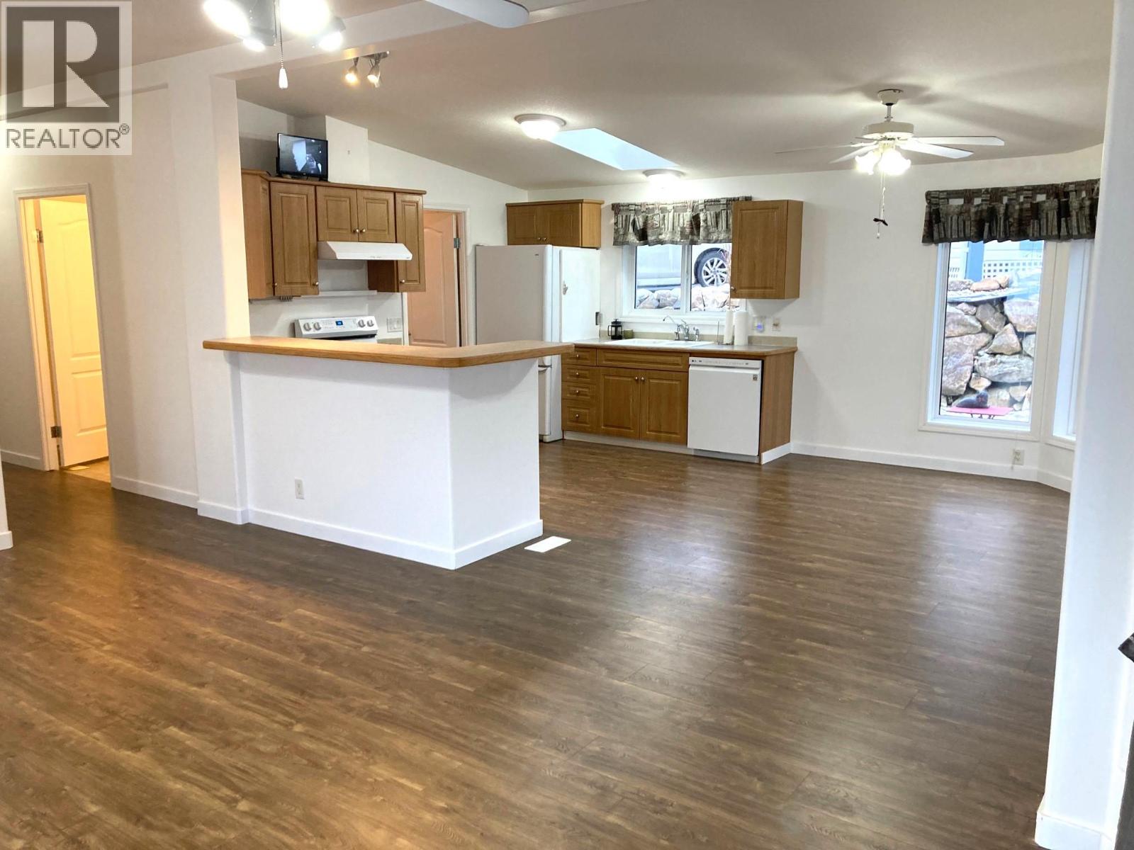 1510 Trans Canada Highway Unit# 63, Sorrento, British Columbia  V0E 2W2 - Photo 12 - 10367234