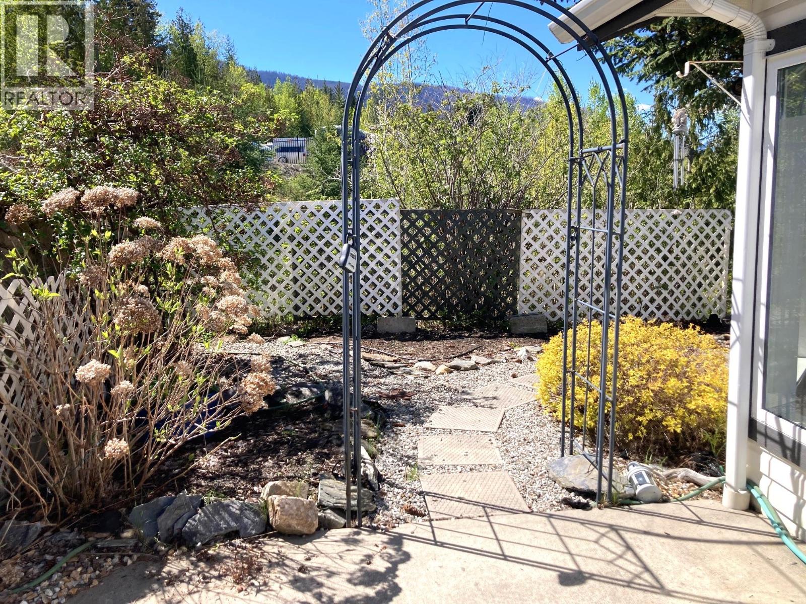 1510 Trans Canada Highway Unit# 63, Sorrento, British Columbia  V0E 2W2 - Photo 41 - 10367234