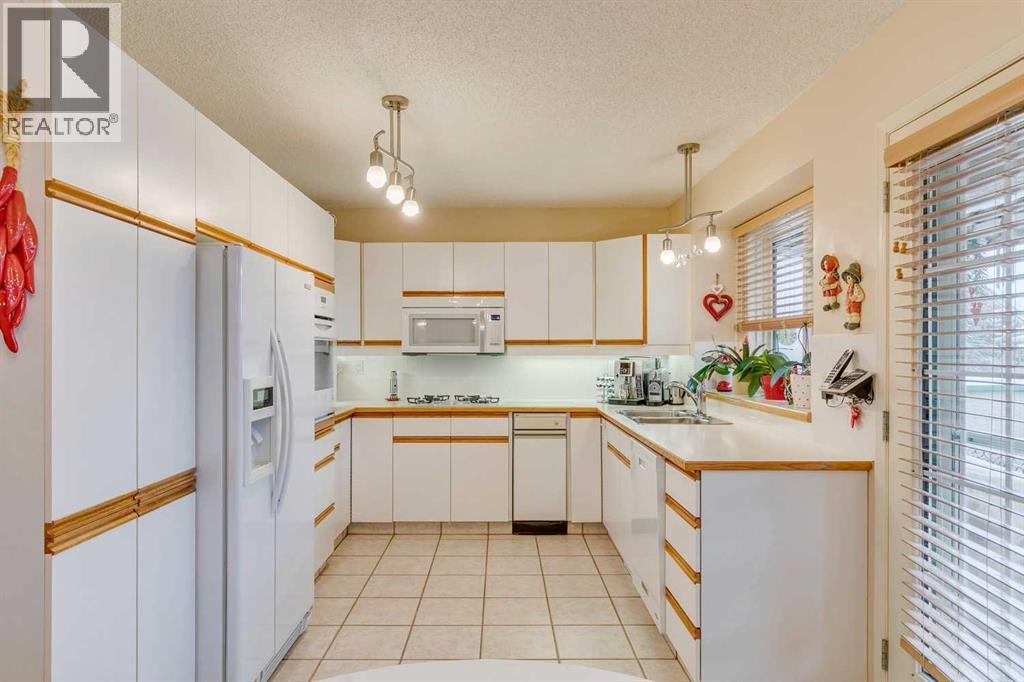 8 Douglas Woods View SE, Calgary, Alberta  T2Z 2A2 - Photo 22 - A2301834