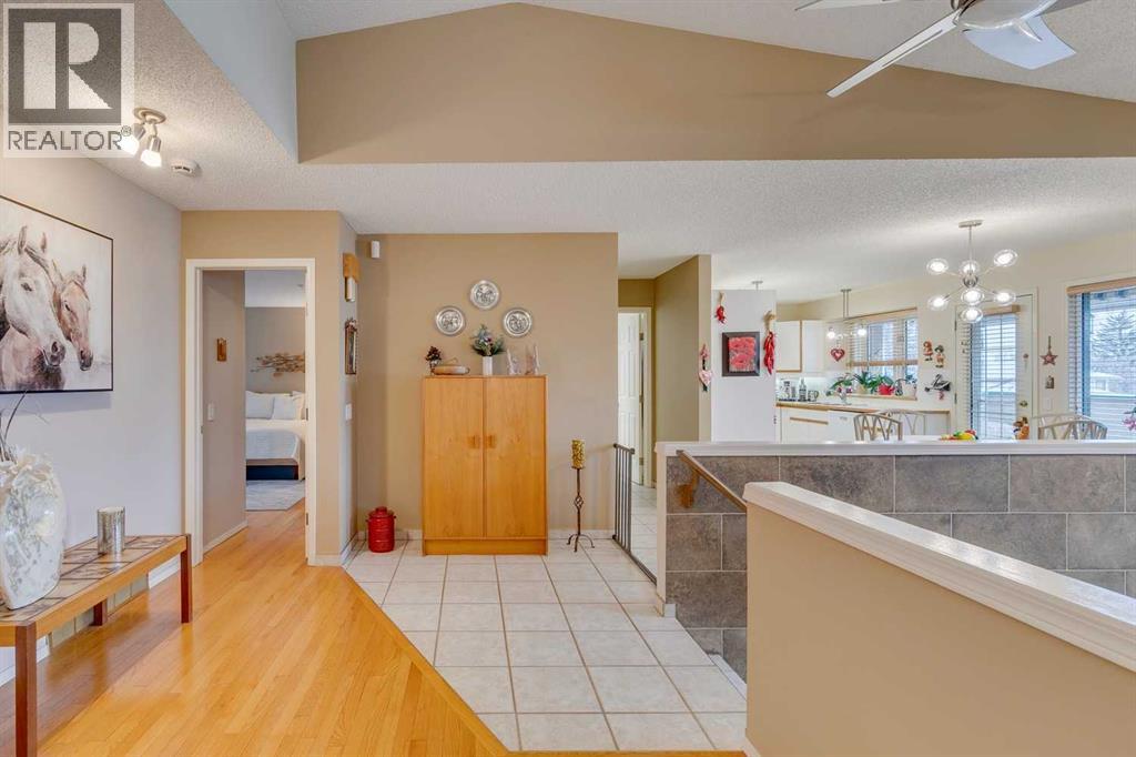 8 Douglas Woods View SE, Calgary, Alberta  T2Z 2A2 - Photo 19 - A2301834