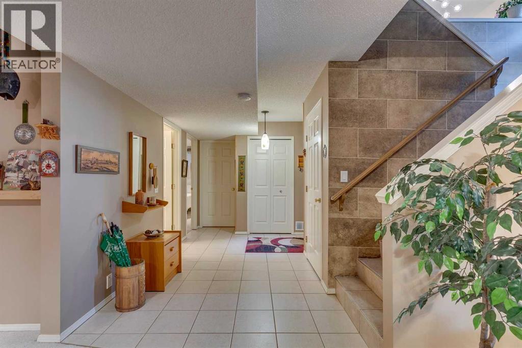 8 Douglas Woods View SE, Calgary, Alberta  T2Z 2A2 - Photo 45 - A2301834