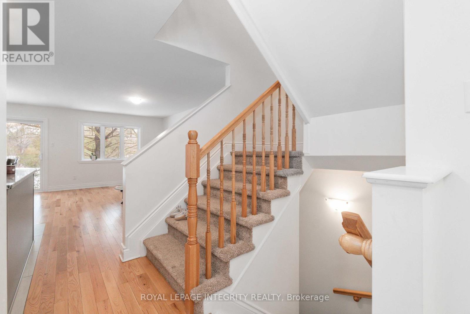 193 Dion Avenue, Clarence-Rockland, Ontario  K4K 0M3 - Photo 2 - X13046234