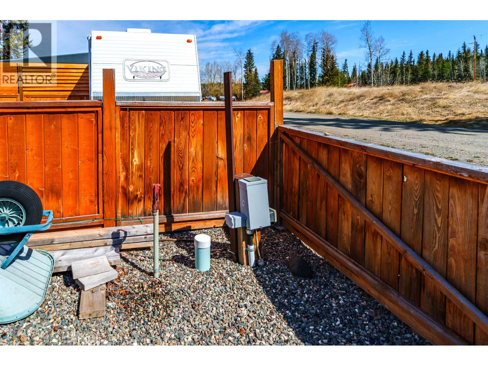 Slt 27 8260 Ace High Road, 70 Mile House, British Columbia  V0K 2K1 - Photo 8 - R3077703