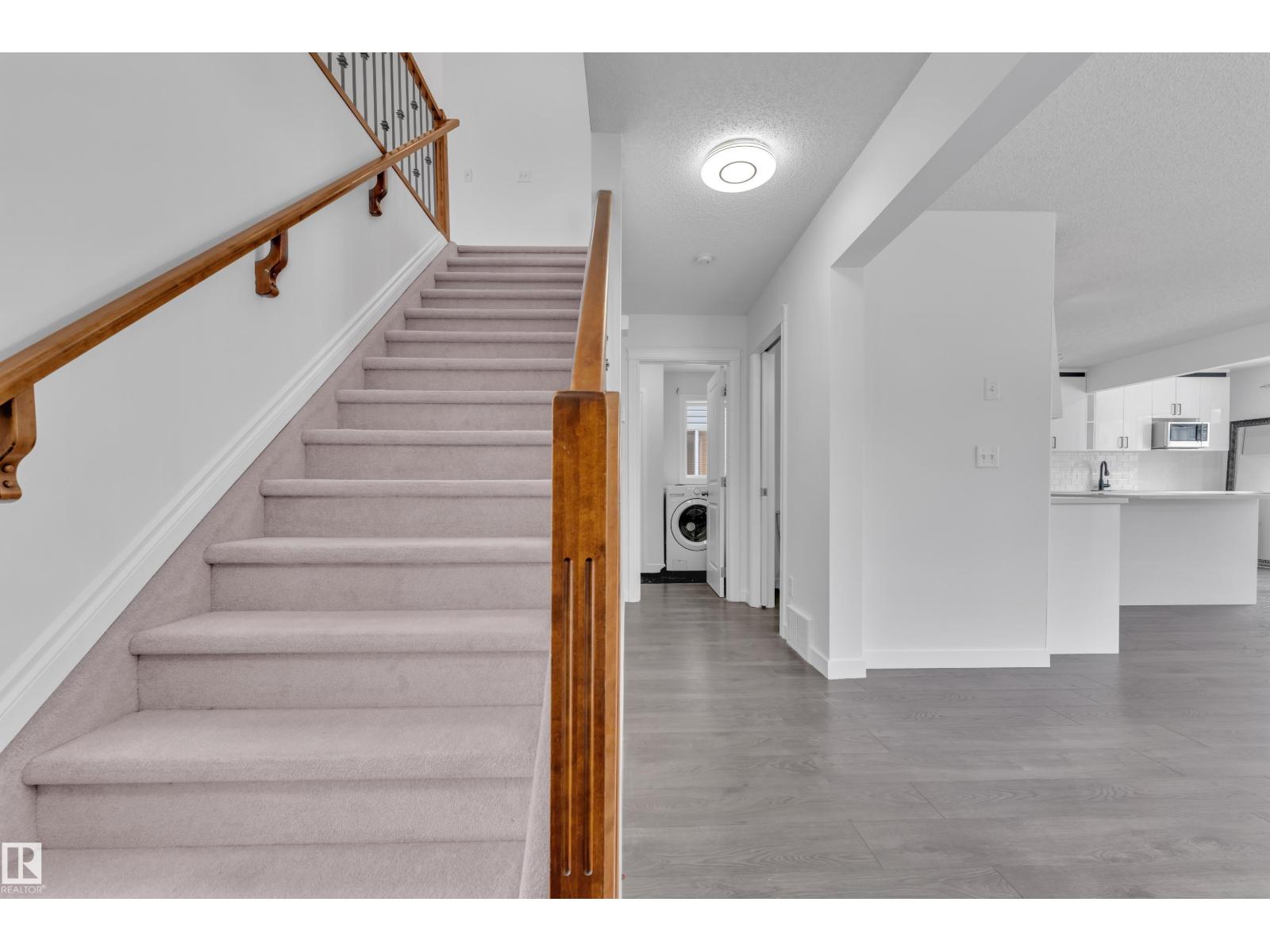 208 79 St Sw, Edmonton, Alberta  T6X 1K7 - Photo 5 - E4484321