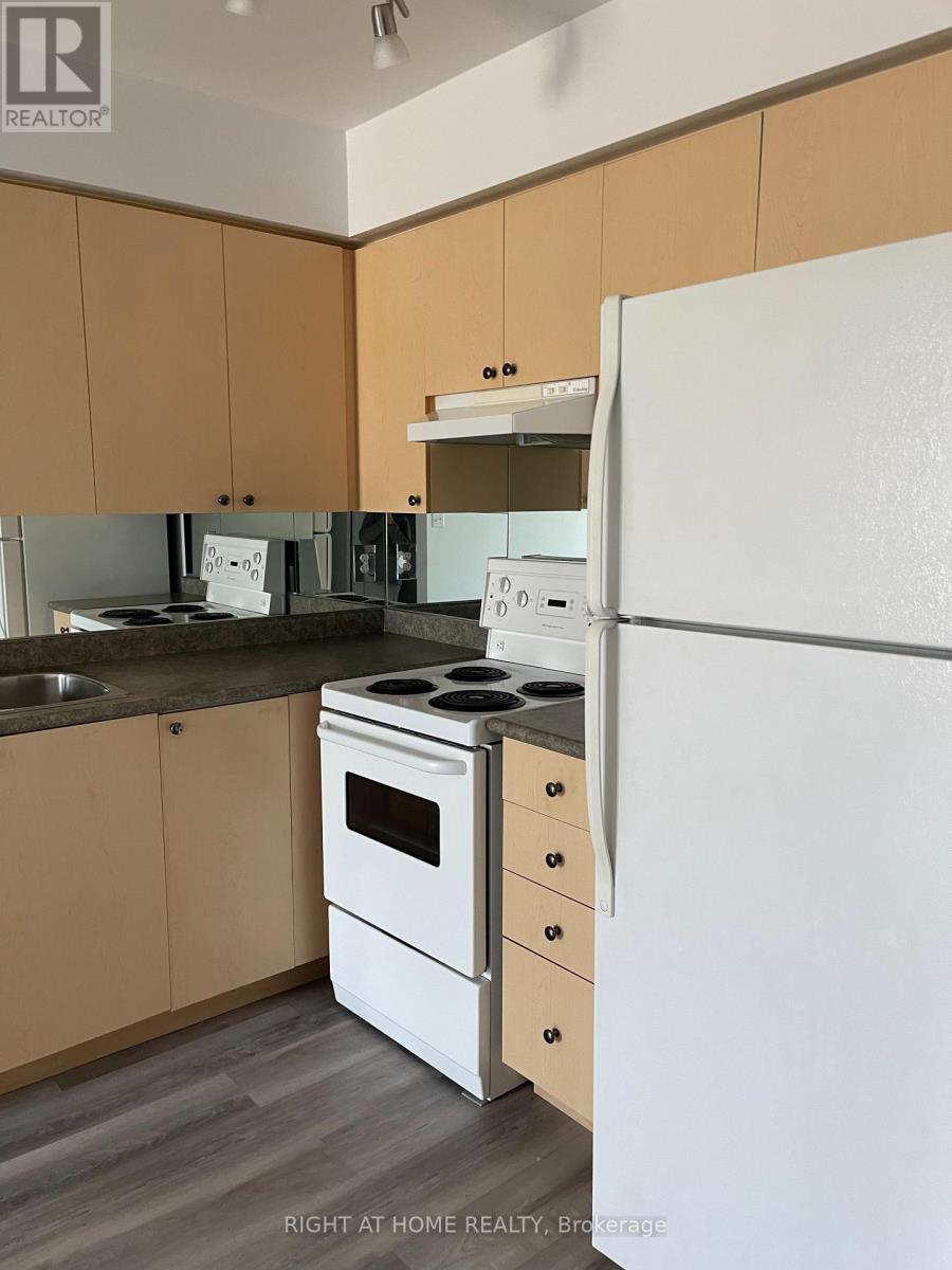 45 - 4620 Guildwood Way, Mississauga, Ontario  L5R 4H4 - Photo 6 - W13046238