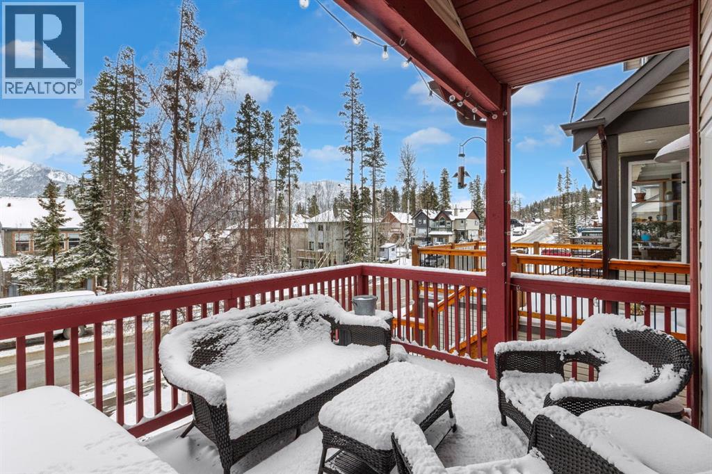 931 Wilson Way, Canmore, Alberta  T1W 2Y9 - Photo 3 - A2303769