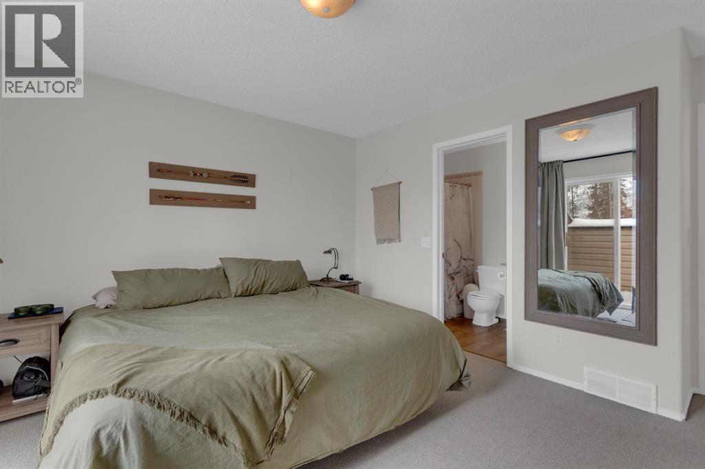 931 Wilson Way, Canmore, Alberta  T1W 2Y9 - Photo 18 - A2303769