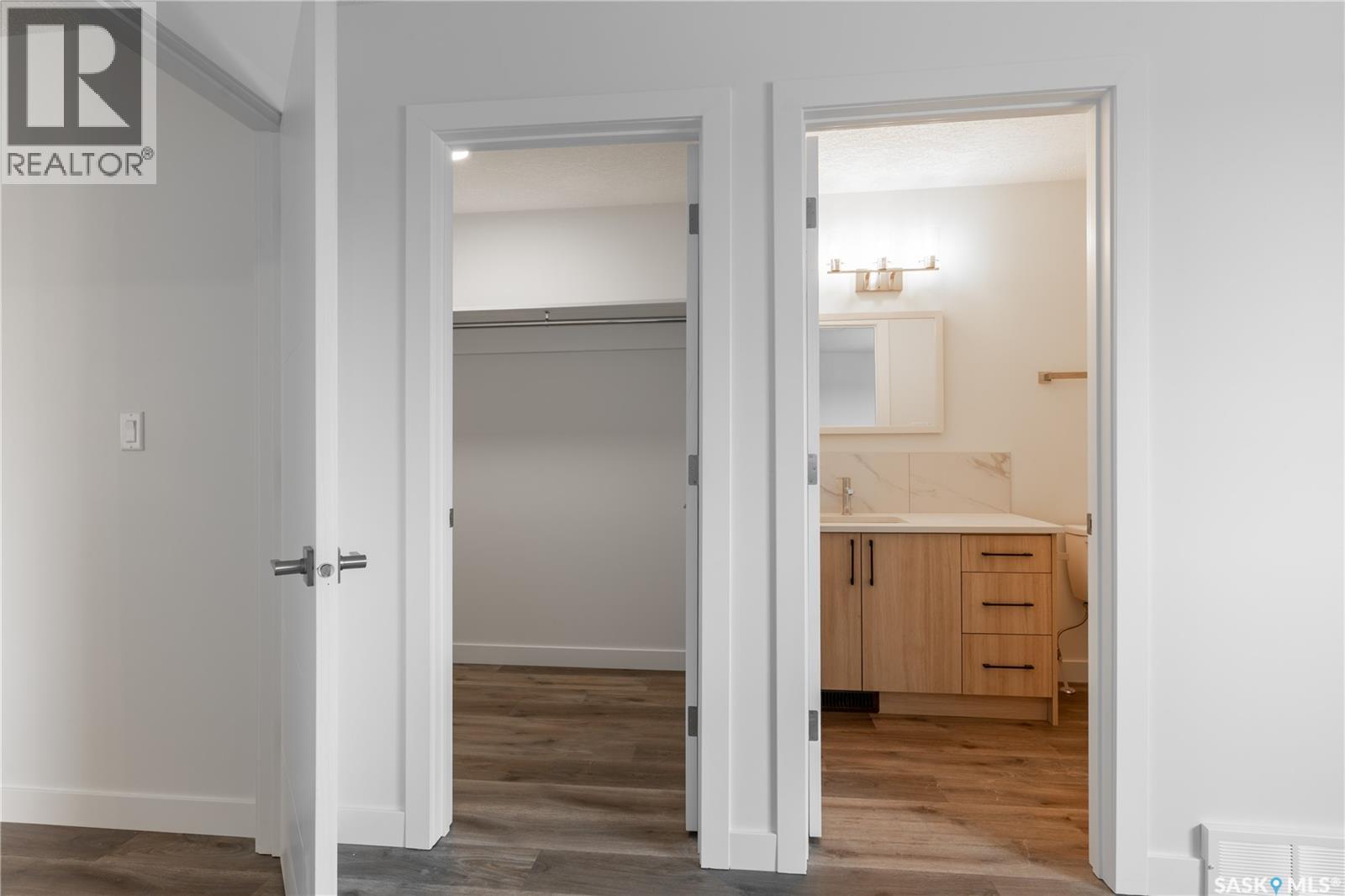 4513 Green Brooks Way E, Regina, Saskatchewan  S4V 3K5 - Photo 12 - SK033965