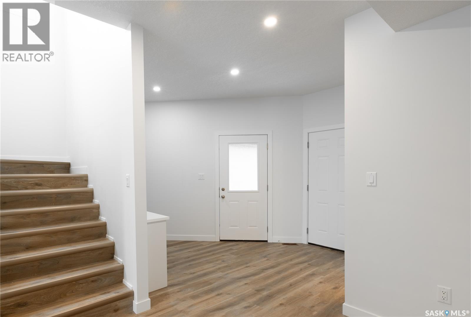 4513 Green Brooks Way E, Regina, Saskatchewan  S4V 3K5 - Photo 5 - SK033965