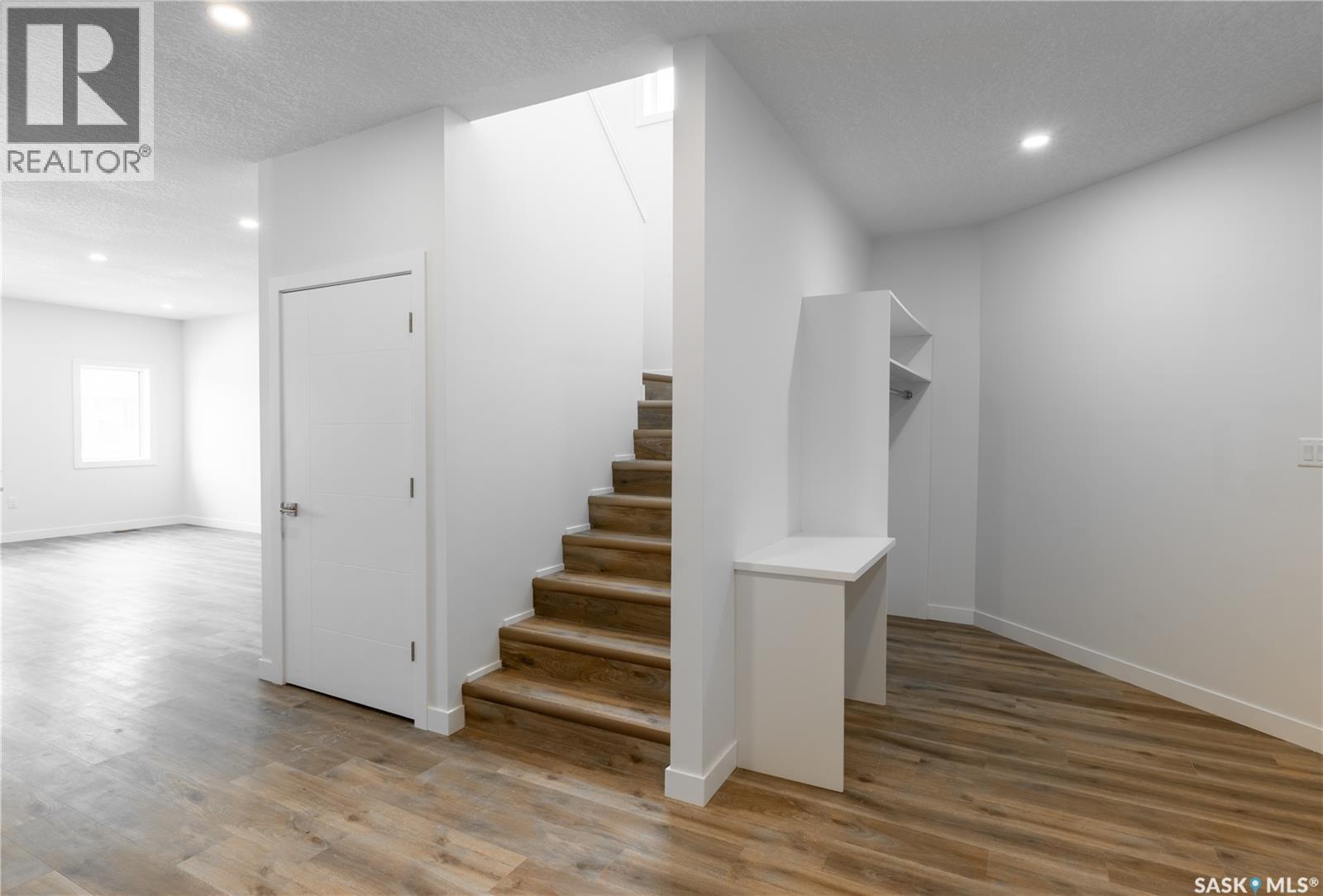 4513 Green Brooks Way E, Regina, Saskatchewan  S4V 3K5 - Photo 6 - SK033965