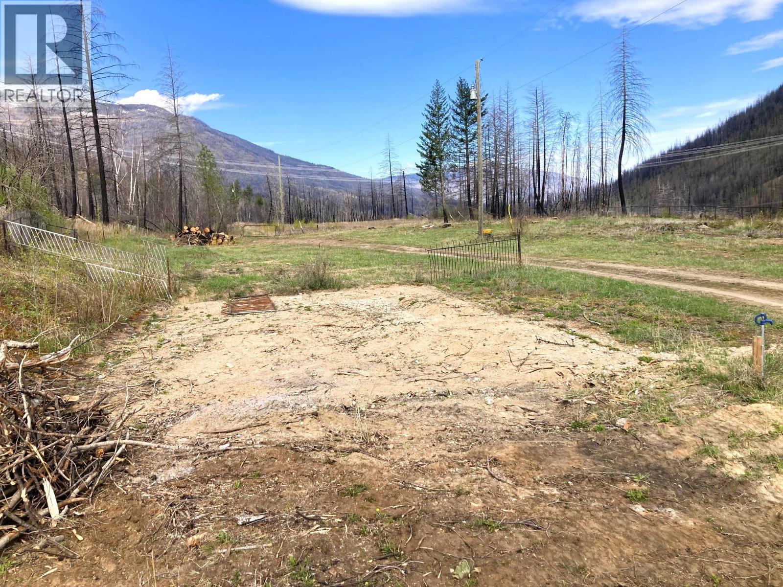 1449 Holding Road, Adams Lake, British Columbia  V0E 1M2 - Photo 27 - 10384747