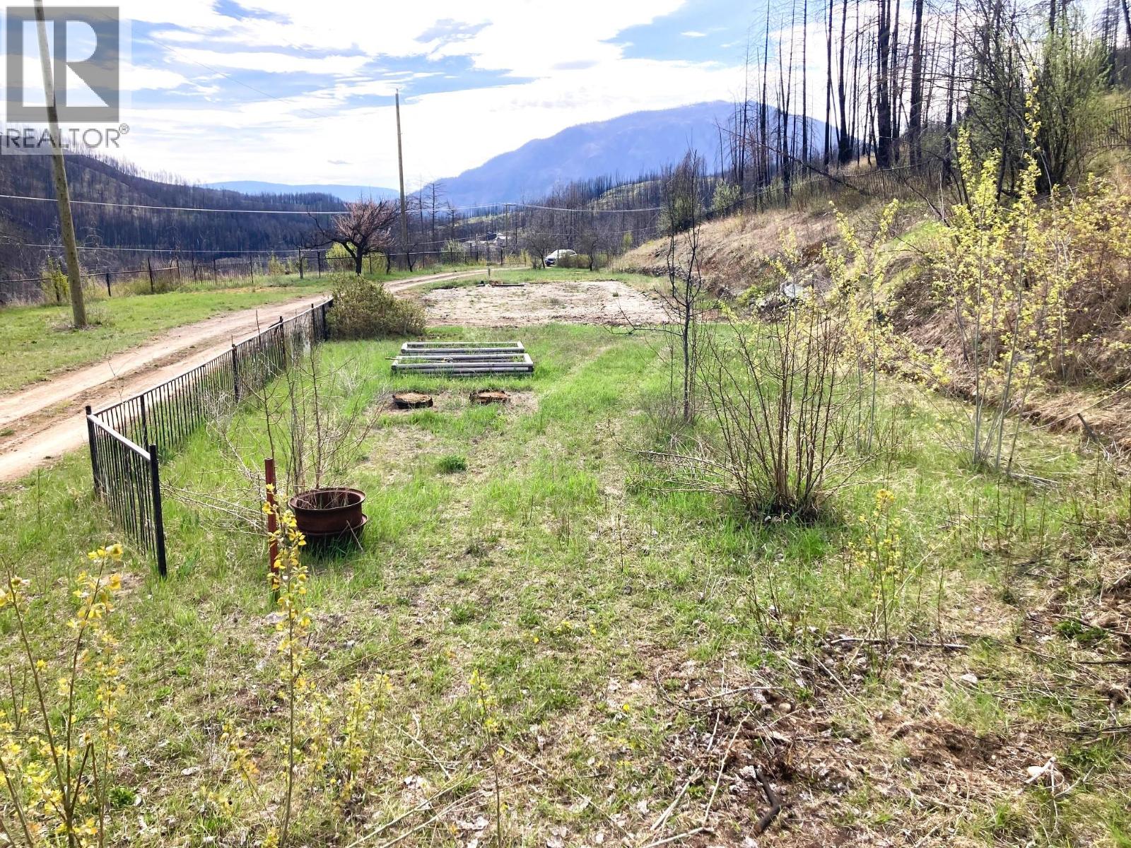 1449 Holding Road, Adams Lake, British Columbia  V0E 1M2 - Photo 28 - 10384747