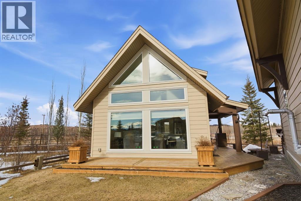 212 Cottageclub Crescent, Rural Rocky View County, Alberta  T2K 1B3 - Photo 24 - A2291790