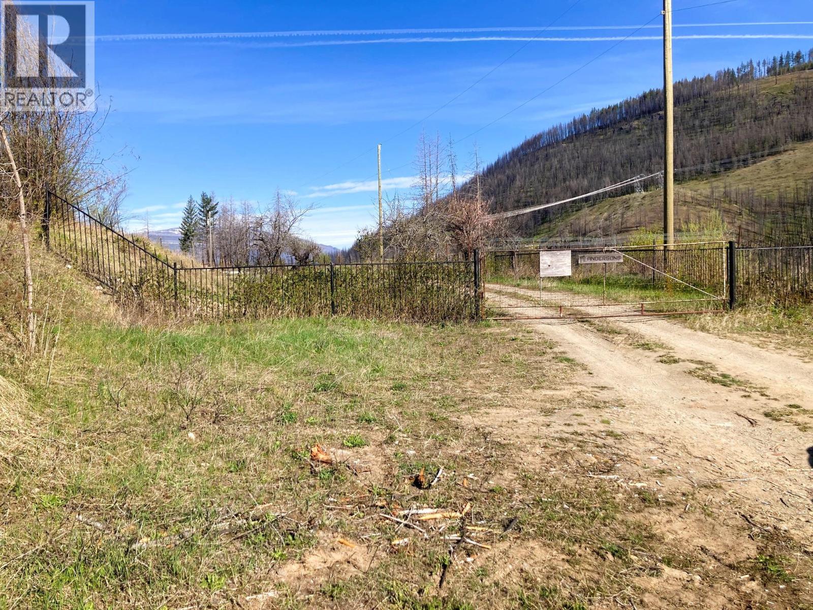 1449 Holding Road, Adams Lake, British Columbia  V0E 1M2 - Photo 13 - 10384747