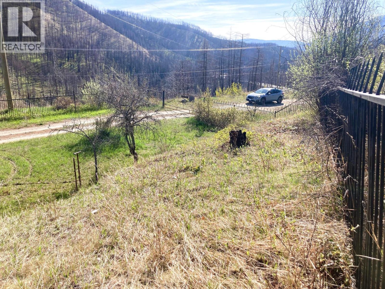 1449 Holding Road, Adams Lake, British Columbia  V0E 1M2 - Photo 9 - 10384747