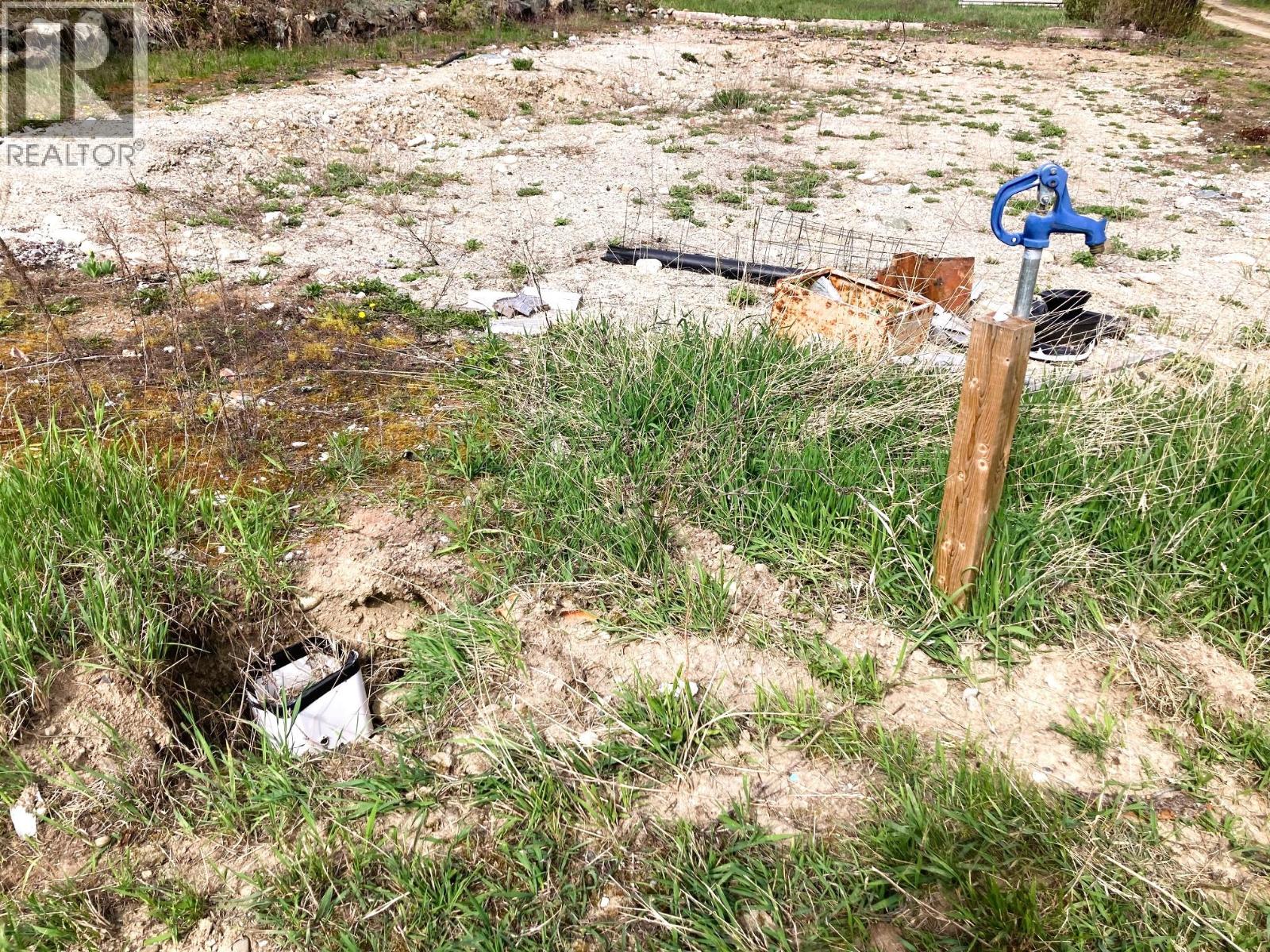 1449 Holding Road, Adams Lake, British Columbia  V0E 1M2 - Photo 29 - 10384747