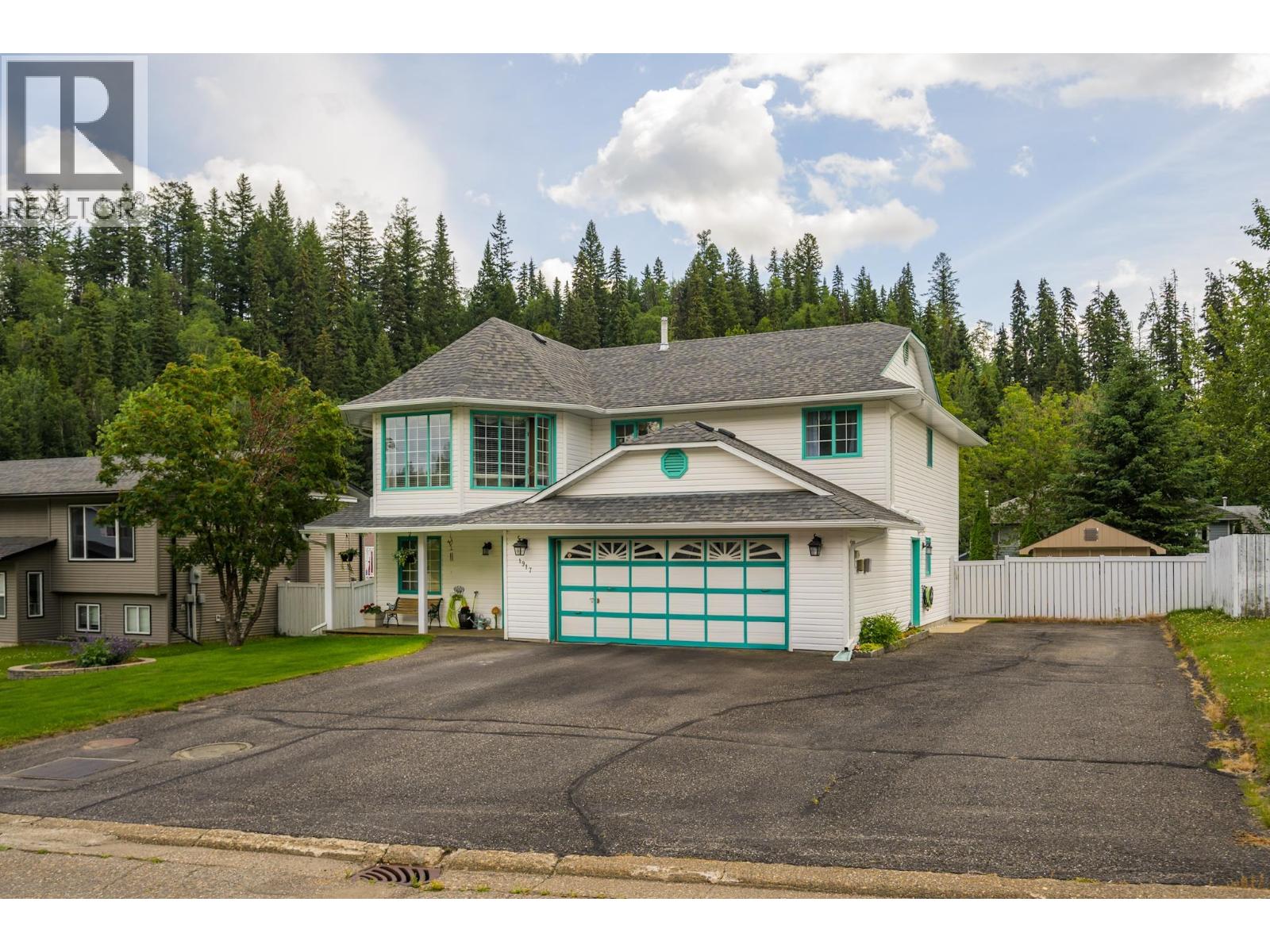 1917 CLEARWOOD CRESCENT, Prince George, British Columbia