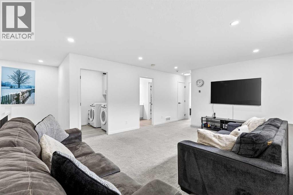 41 Copperhead Road Se, Calgary, Alberta  T2Z 5H1 - Photo 35 - A2301656