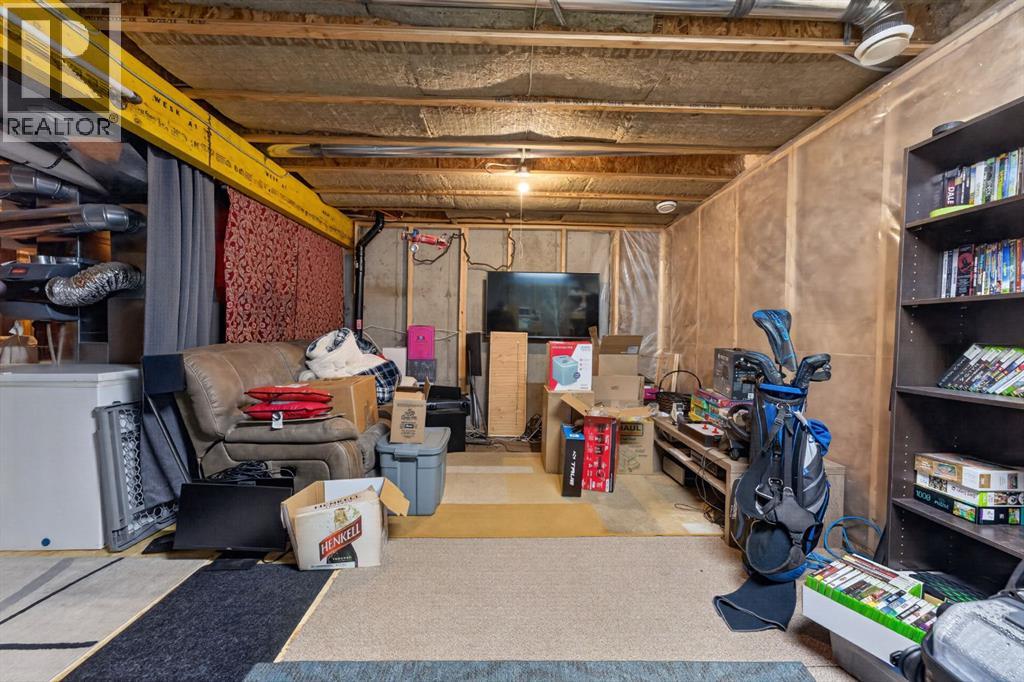 23 Belgian Link, Cochrane, Alberta  T4C 0M3 - Photo 37 - A2303290