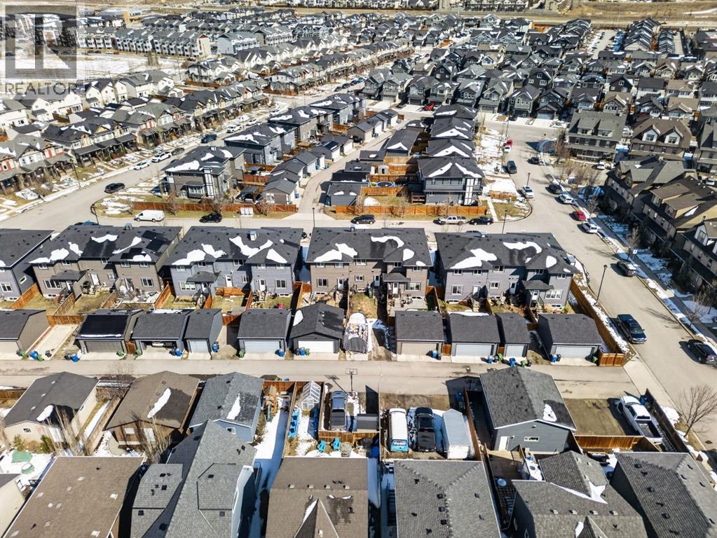 23 Belgian Link, Cochrane, Alberta  T4C 0M3 - Photo 45 - A2303290