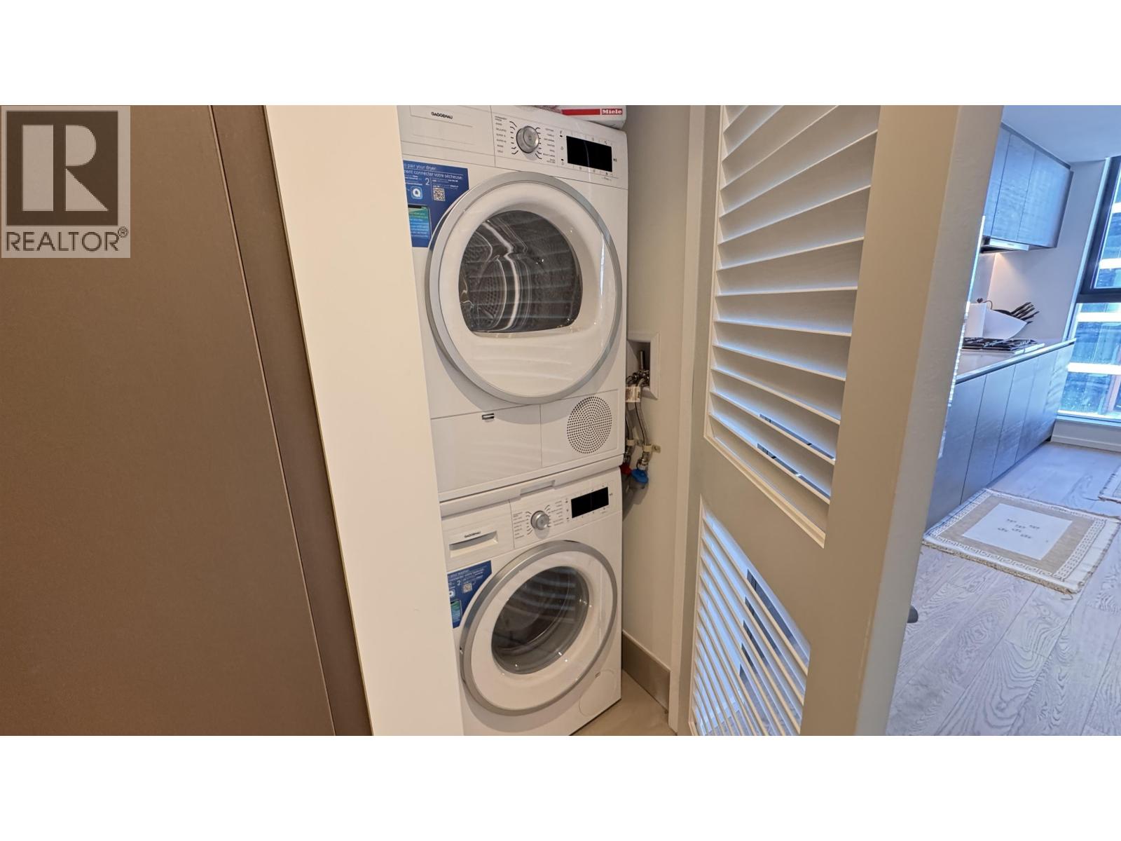 2203 1408 Robson Street, Vancouver, British Columbia  V6G 0E6 - Photo 17 - R3115881