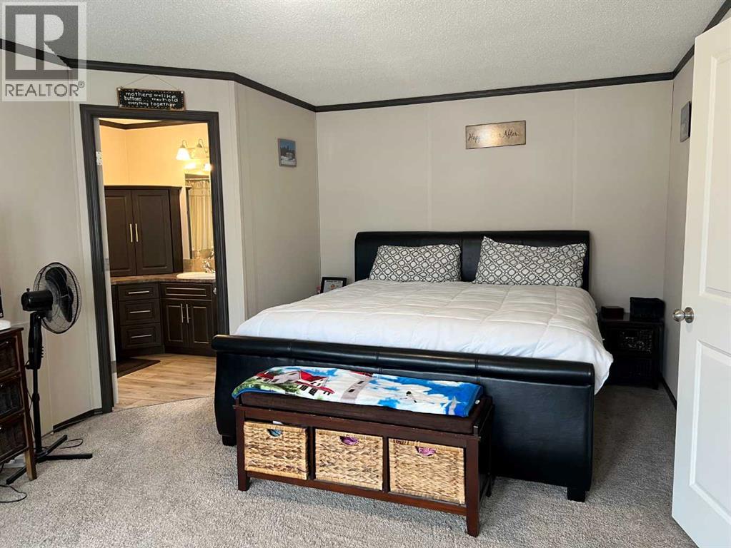 812 5 A Street, Fox Creek, Alberta  T0H 1P0 - Photo 13 - A2305412