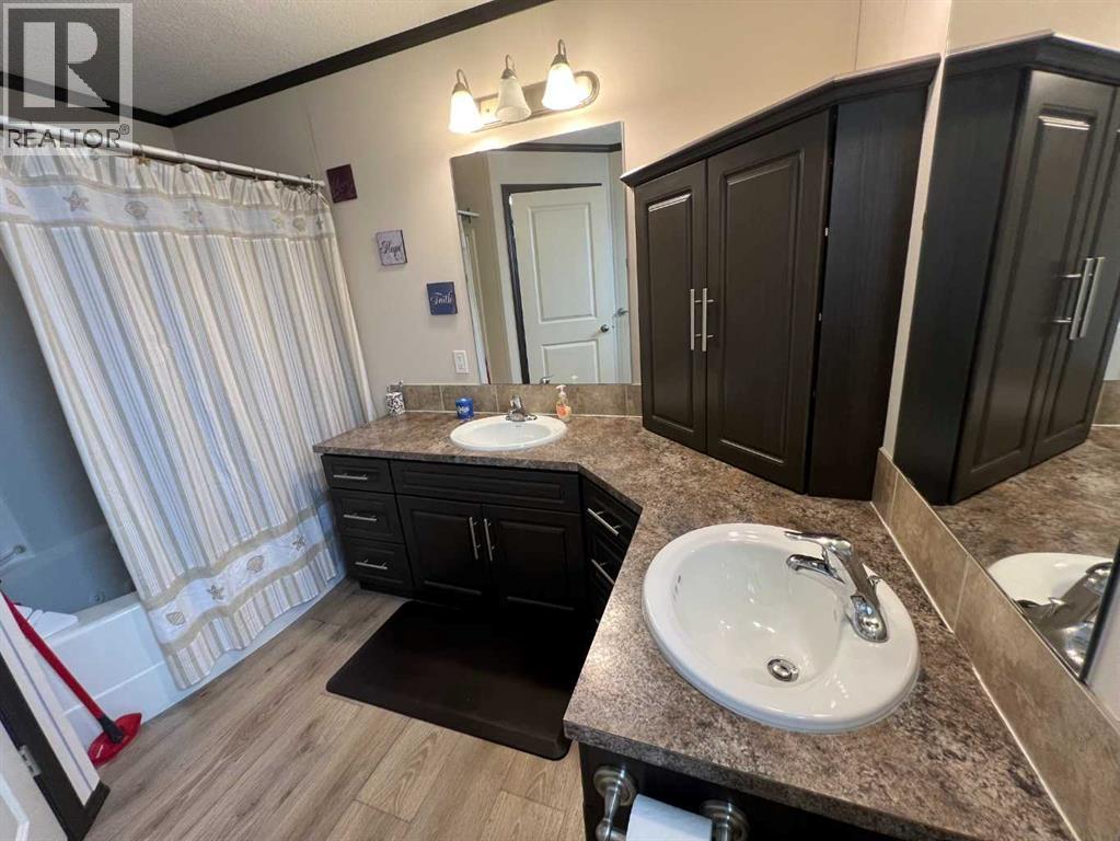 812 5 A Street, Fox Creek, Alberta  T0H 1P0 - Photo 16 - A2305412