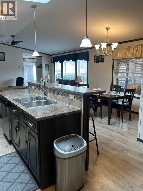 812 5 A Street, Fox Creek, Alberta  T0H 1P0 - Photo 3 - A2305412