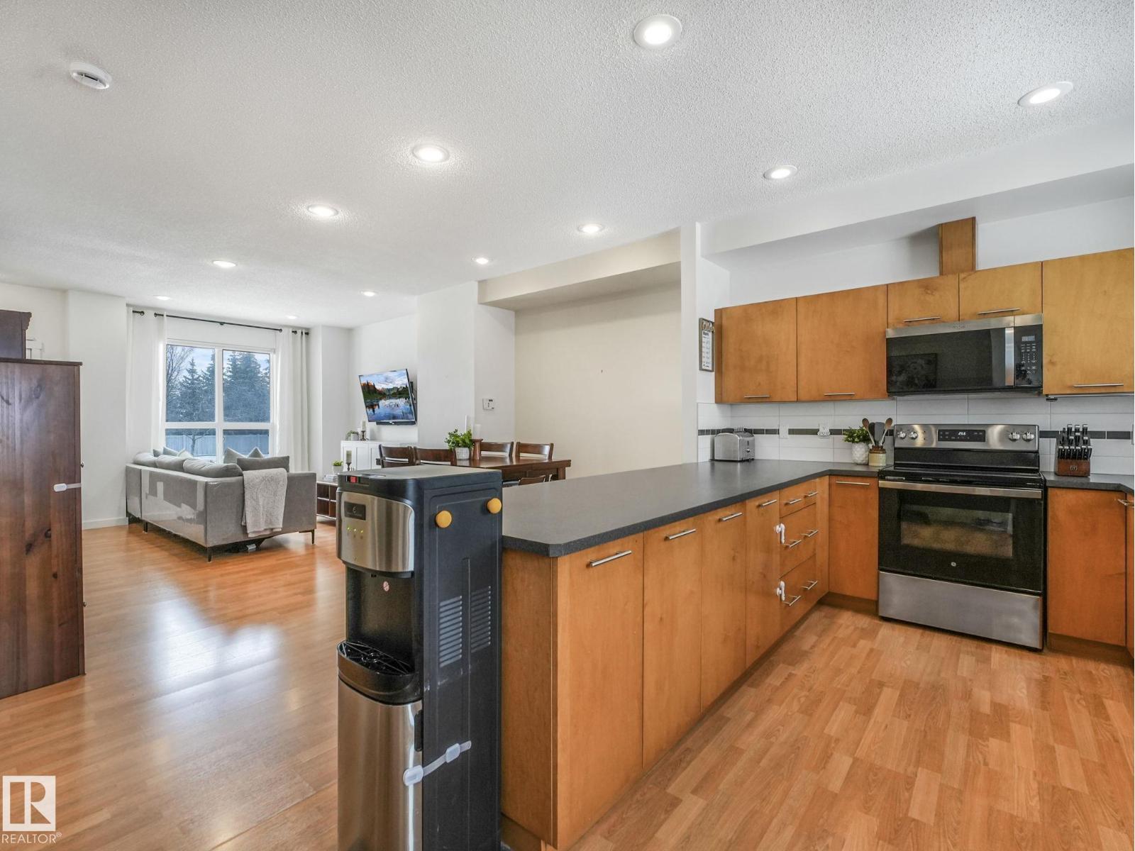 16915 82 St Nw, Edmonton, Alberta  T5Z 0H4 - Photo 11 - E4483175