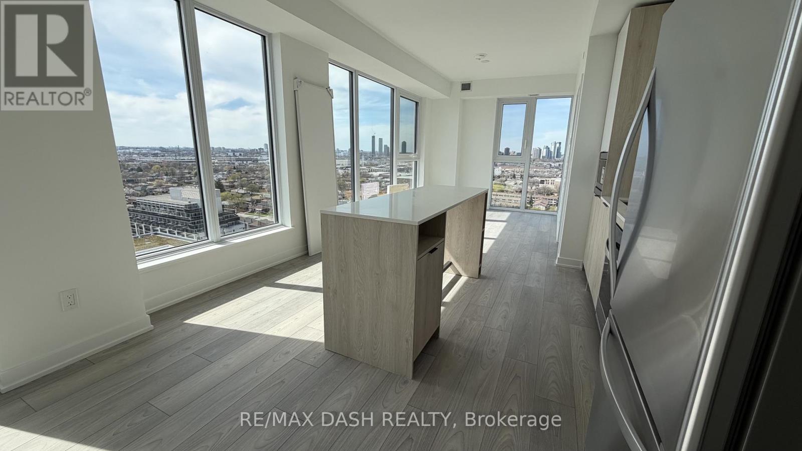 1609 - 1007 The Queensway Avenue, Toronto, Ontario  M8Z 0H4 - Photo 8 - W13046244