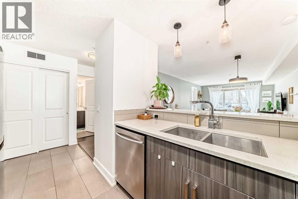 210, 611 Edmonton Trail NE, Calgary, Alberta  T2E 3J3 - Photo 8 - A2303736