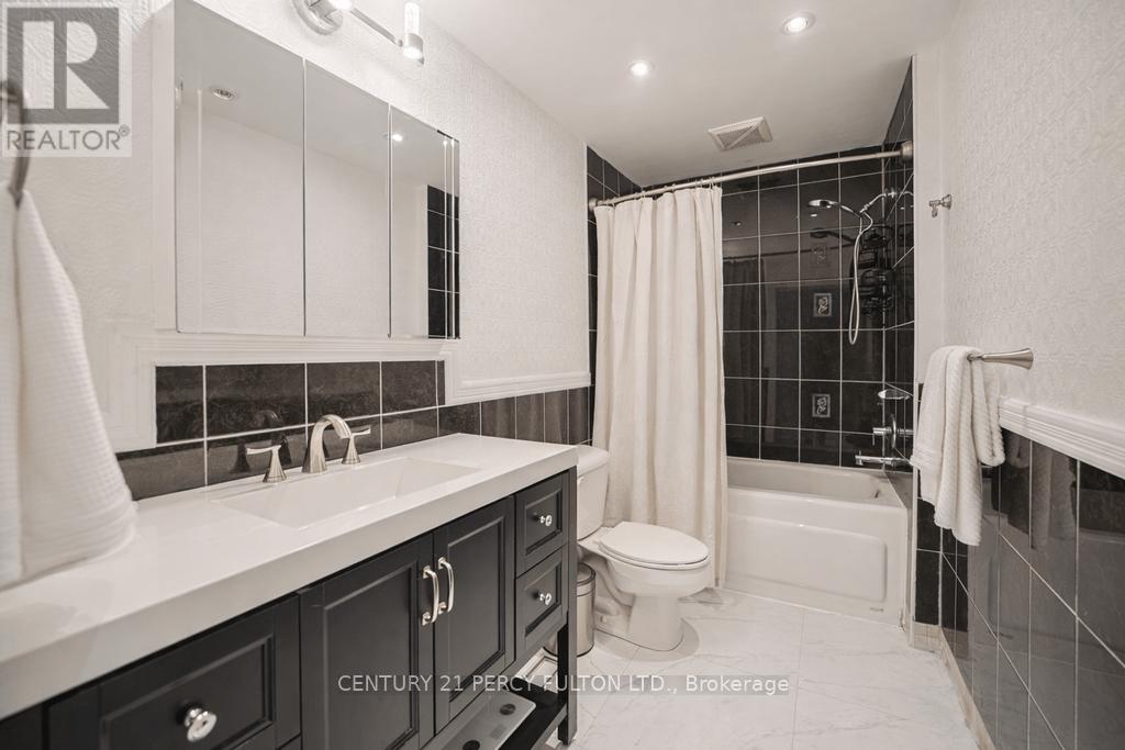 3 Mill Street S, Brampton, Ontario  L6Y 1S4 - Photo 14 - W13046208