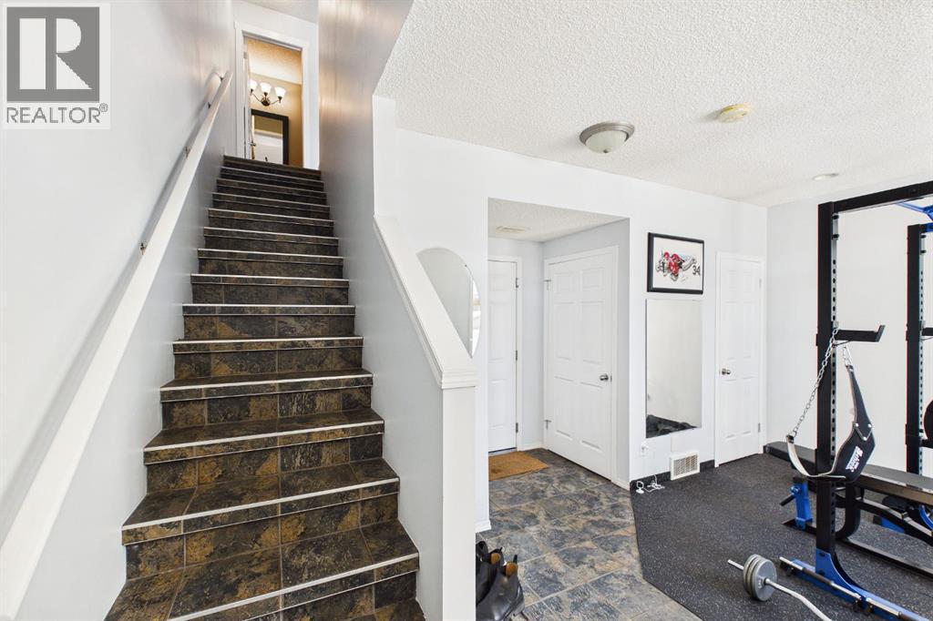 47 Toscana Gardens, Calgary, Alberta  T3L 3C2 - Photo 27 - A2303418