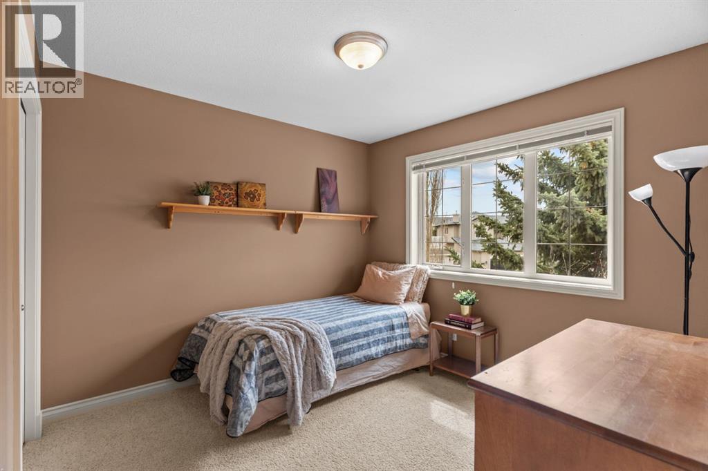 140 Simcoe Close SW, Calgary, Alberta  T3H 4N3 - Photo 30 - A2305197