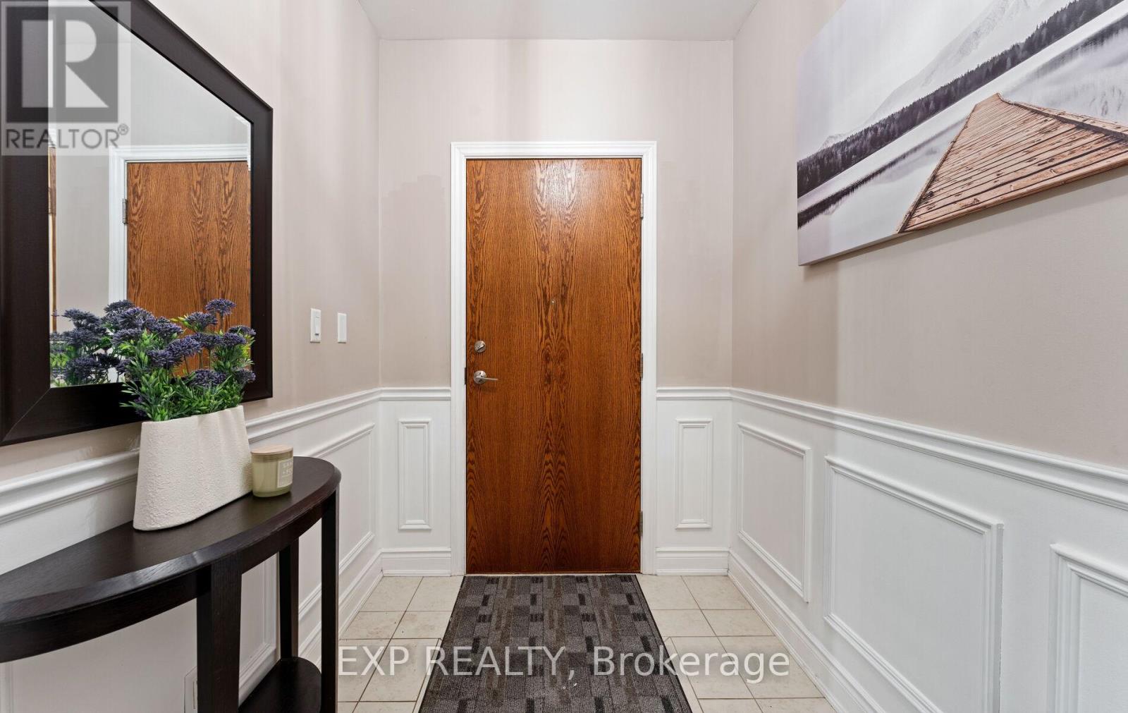 208 - 9901 Keele Street, Vaughan, Ontario  L6A 0A1 - Photo 2 - N13046268