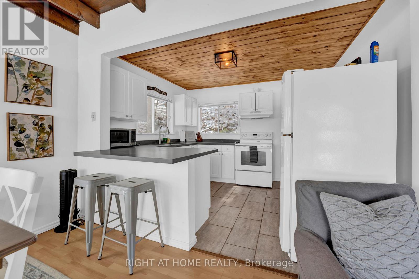 1220 Portage Lake Road, Dysart Et Al, Ontario  K0M 1S0 - Photo 17 - X13046264