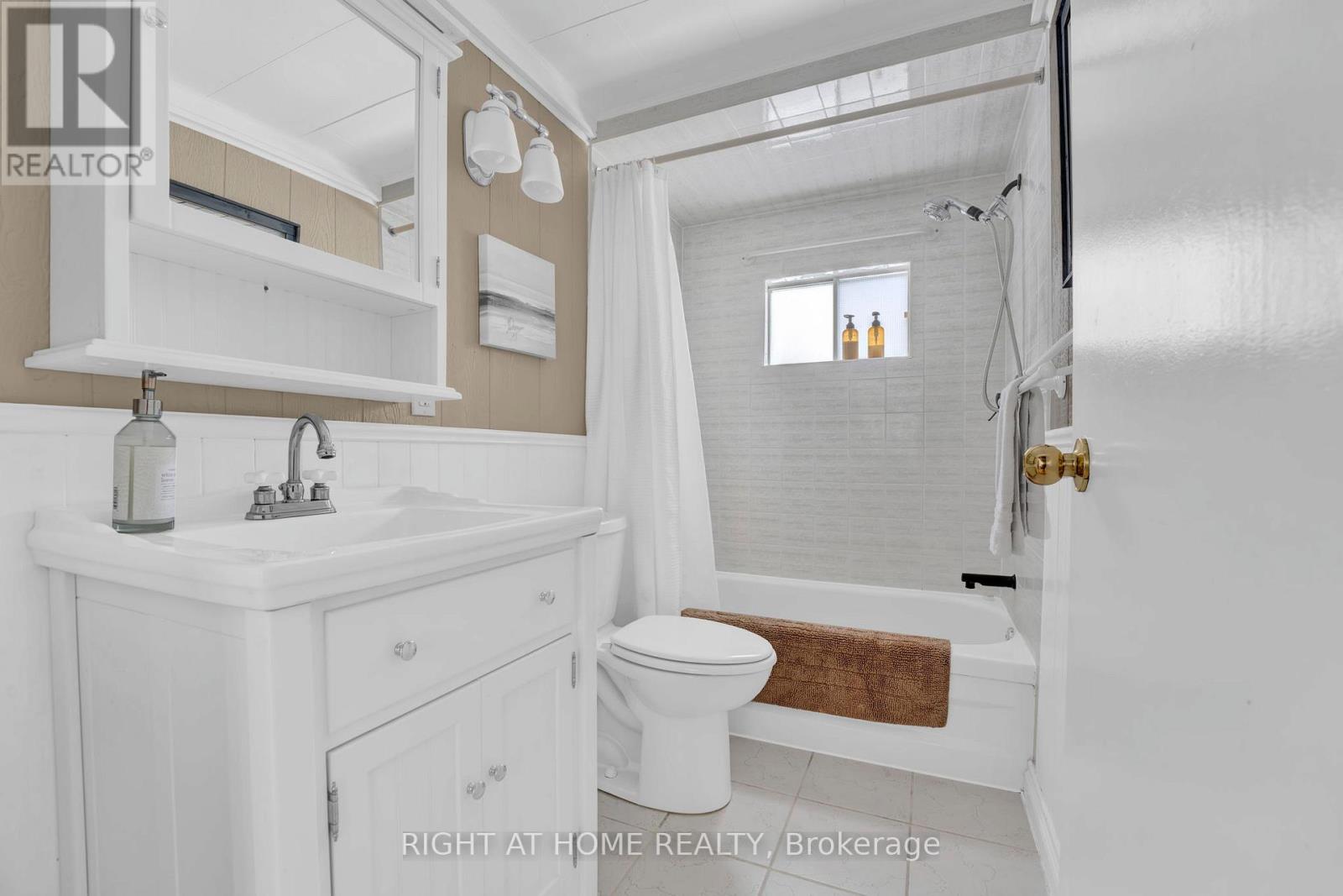 1220 Portage Lake Road, Dysart Et Al, Ontario  K0M 1S0 - Photo 27 - X13046264