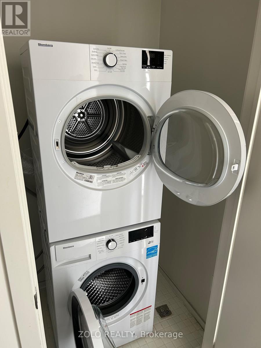 413 - 58 Sky Harbour Drive, Brampton, Ontario  L6Y 6J1 - Photo 10 - W12907598