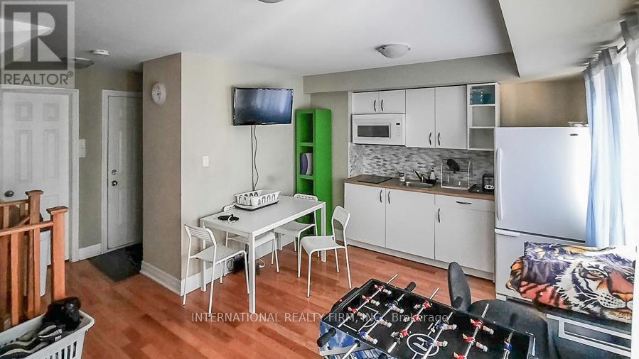 28 Camps Lane, Toronto, Ontario  M1E 0B2 - Photo 20 - E13038830