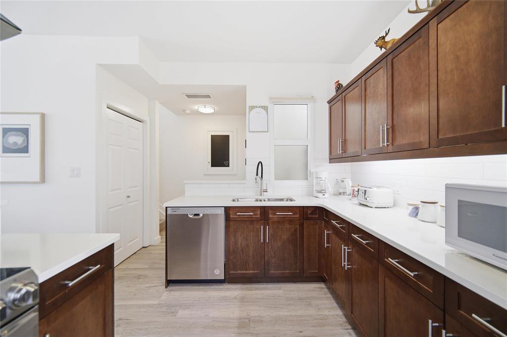 2 193 Horace Street, Winnipeg, Manitoba  R2H 0W3 - Photo 10 - 202608235