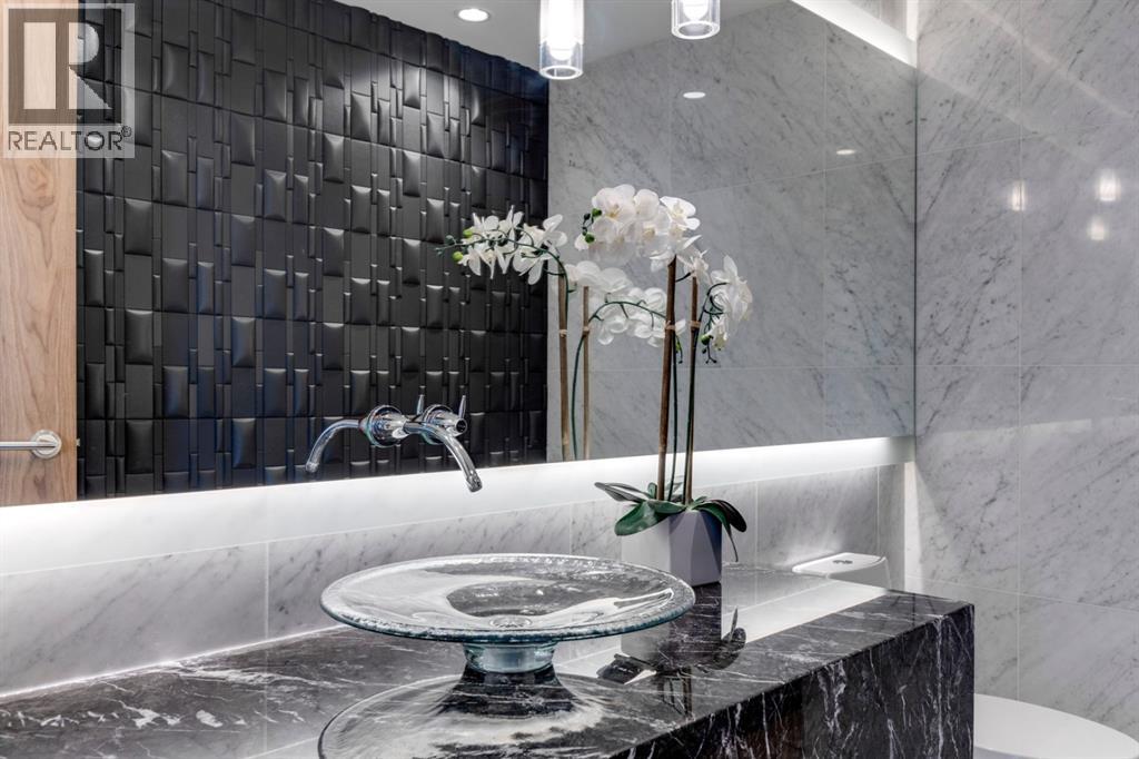 811, 738 1 Avenue SW, Calgary, Alberta  T2P 5G8 - Photo 16 - A2277917