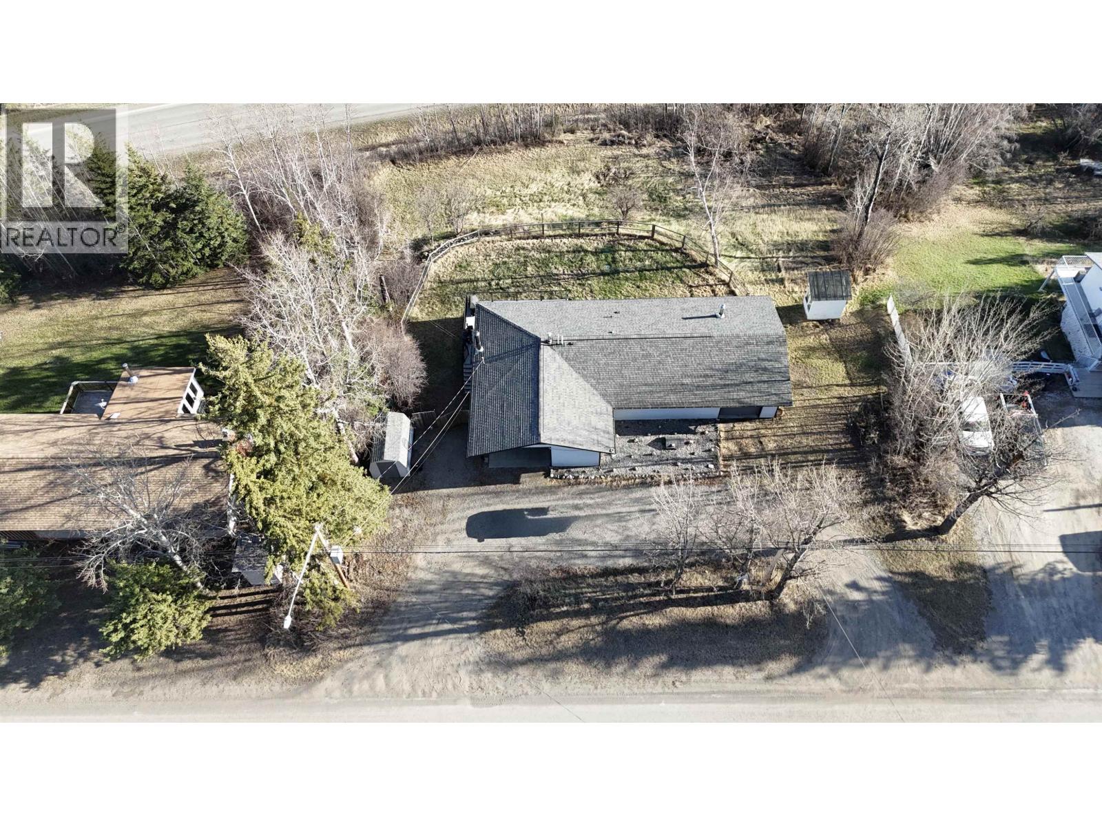 864 Old Loop Road, Vanderhoof, British Columbia  V0J 3A2 - Photo 12 - R3095692